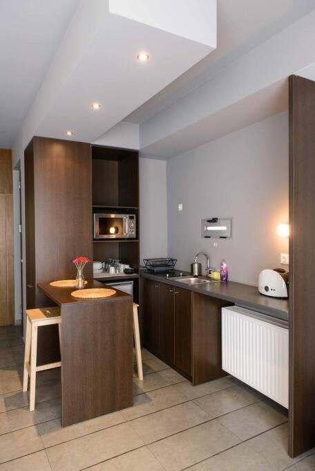 אתונה City Lux2Modern Apartment Next To Kerameikos Metro מראה חיצוני תמונה